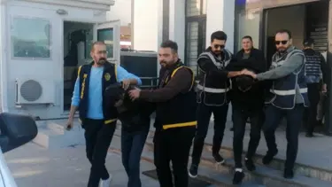 Tokat’ta yaşlı çifti dolandıran sahte polisler Antalya’da yakalandı