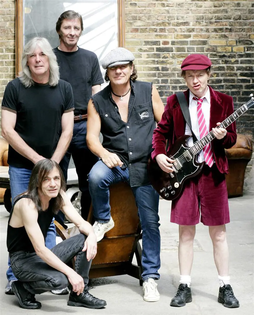 38-AC/DC 12