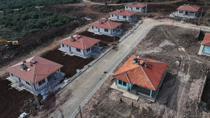 "Endonezya Köyü"nün açılışı yapıldı:  37 konut depremzedelere teslim edildi 3