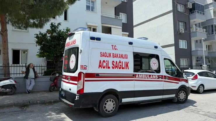 Yaşadığı binanın girişinde ölü bulundu Yaşadığı binanın girişinde ölü bulundu