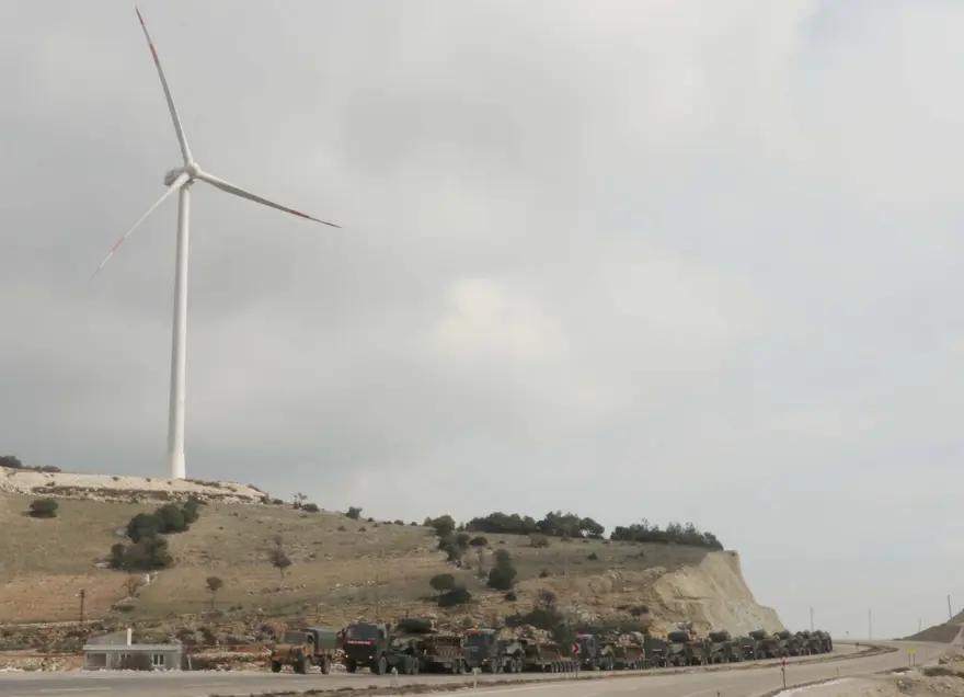 İdlib sınırına askeri sevkiyat 12