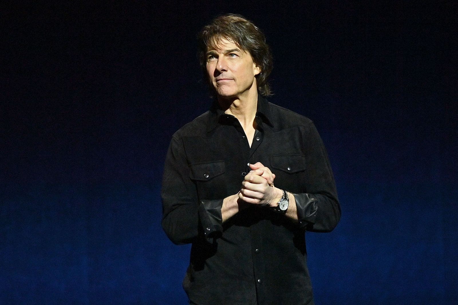Tom Cruise, rol arkadaşı Val Kilmer'ı unutmadı
