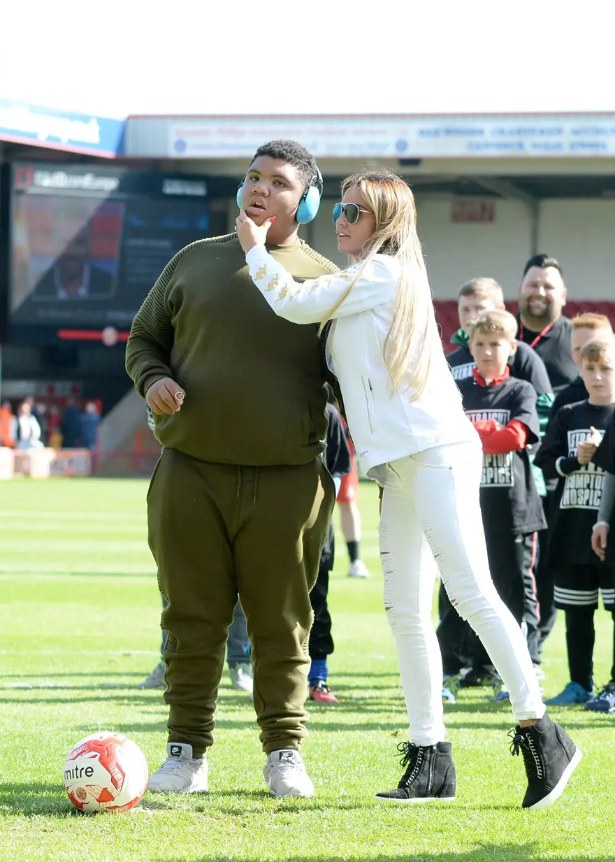 Oğlunu bakımevine bırakacak Katie Price: Bu onun için bir şans 3