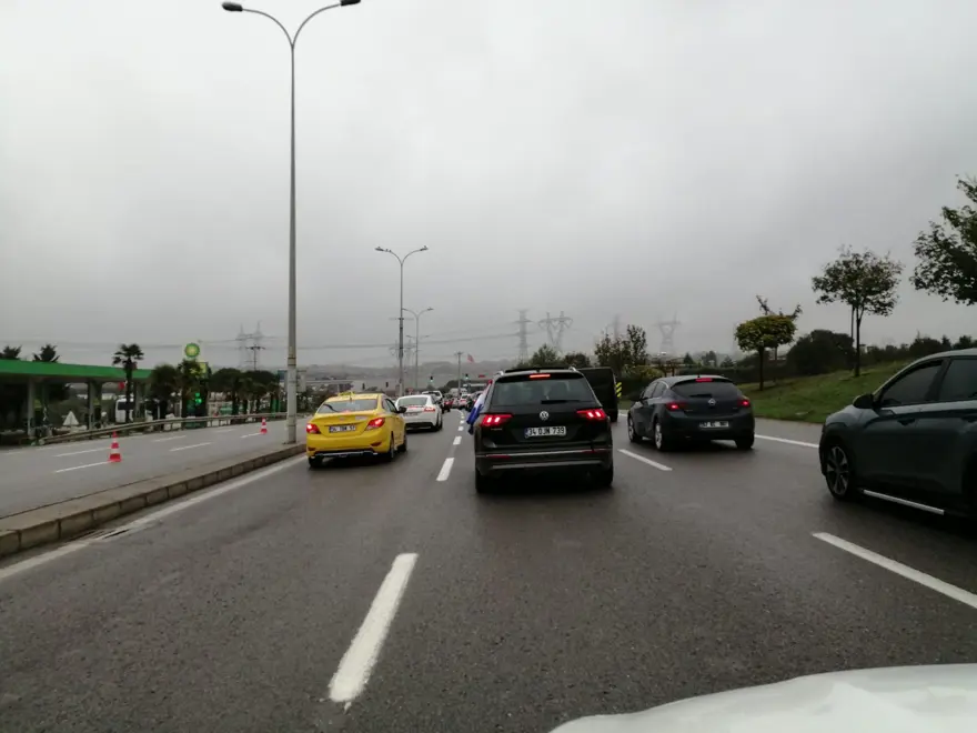 Trafikte Formula 1 yoğunluğu: Bazı yollar kilitlendi 2
