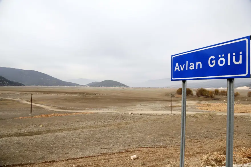 Son 60 yılda 70'e yakın doğal göl kurudu 9
