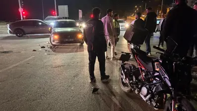 Adıyaman'da otomobille motosiklet çarpıştı