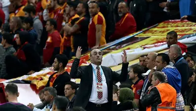 Albayrak, Demirören'i aradı ceza almadı iddiası