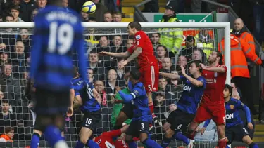 Liverpool MANU'dan rövanşı aldı