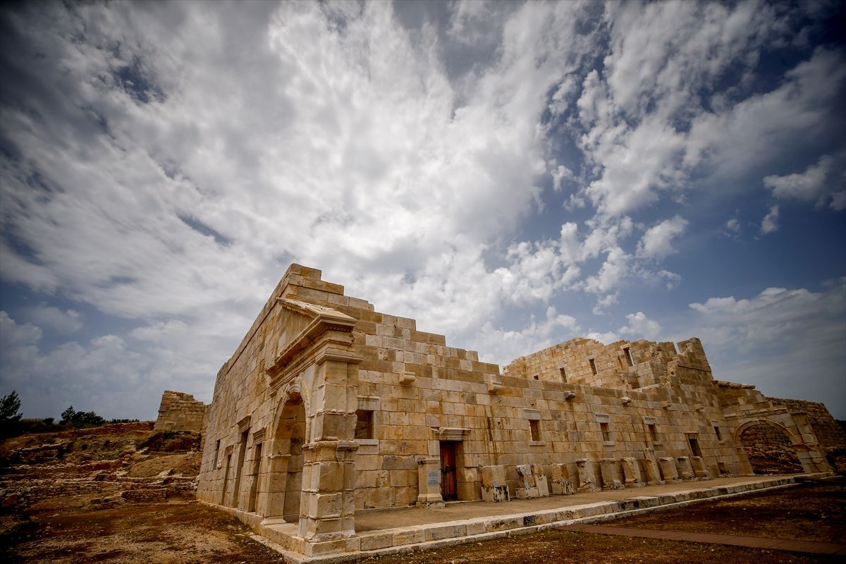 Patara Tiyatrosu'nun kurgusu ortaya çıkıyor