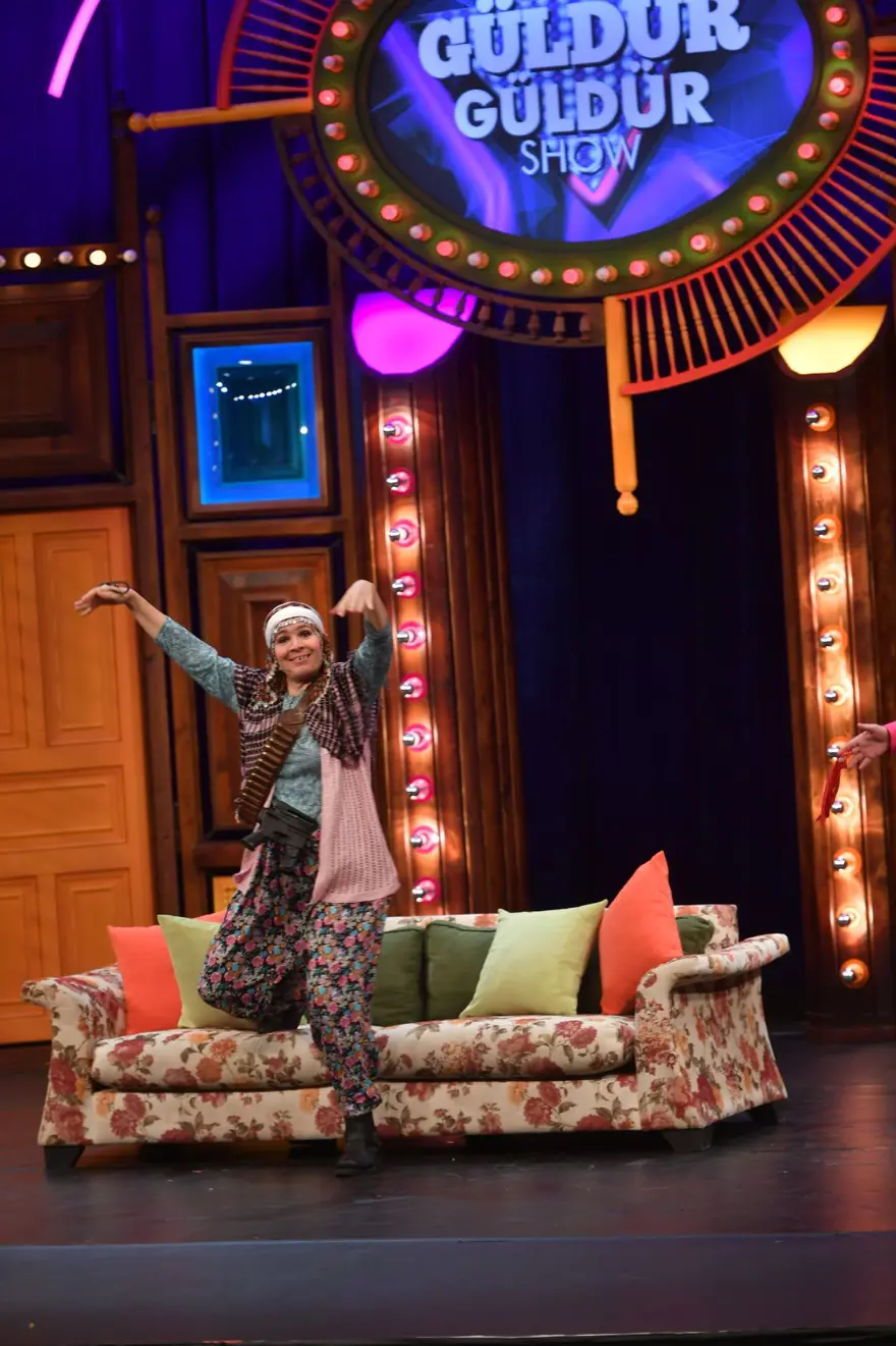 Harbiye'de Güldür Güldür Show'dan kahkaha dolu gece 12