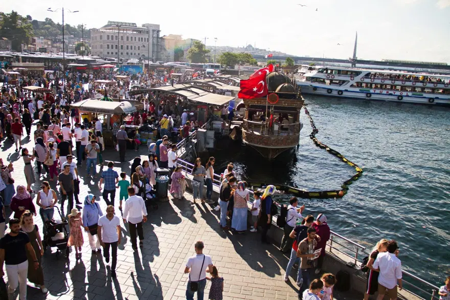 Afrika sıcakları alarmı! AKOM uyardı: Bu saatlerde dışarı çıkmayın Afrika sıcakları alarmı! AKOM uyardı: Bu saatlerde dışarı çıkmayın