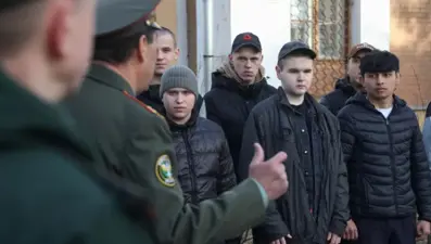 Rusya, gençlerin “geleneksel değerlere bağlılığını” ölçmek için uygulama geliştiriyor