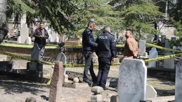 Kayseri'de mezarlıkta cenin bulundu