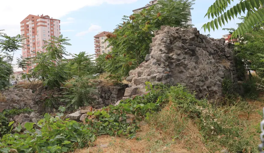 Kayseri'de 688 yıllık tarihi Gülük Hamamı yok olma tehlikesiyle karşı karşıya 2