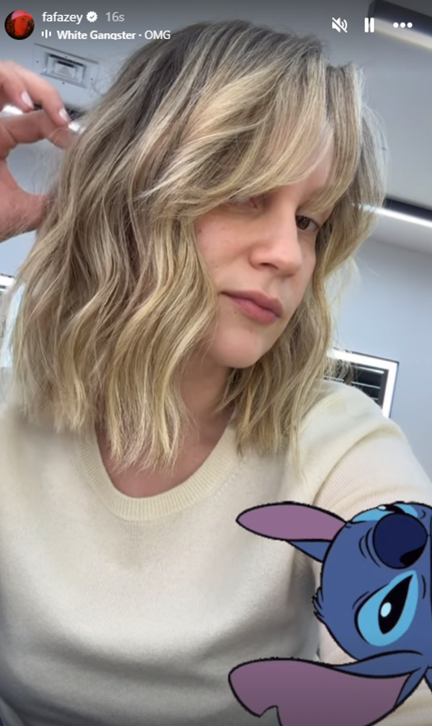 Burak Özçivit'ten yeni imaj: Tatil başlar  (Ünlülerin değişimi) 99