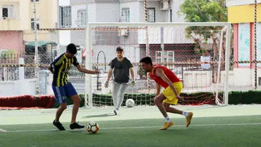 Uzmanlardan "halı saha" uyarısı: Ani ölümlere neden olabilir