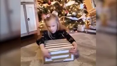 Görme engelli çocuğun Harry Potter sevinci