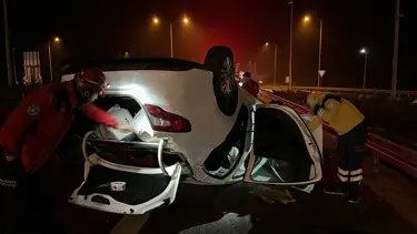 Balıkesir'de otobanda çift taraflı trafik kazası: 1 yaralı