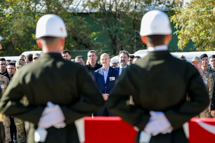 Pençe-Şimşek şehitleri için tören 7
