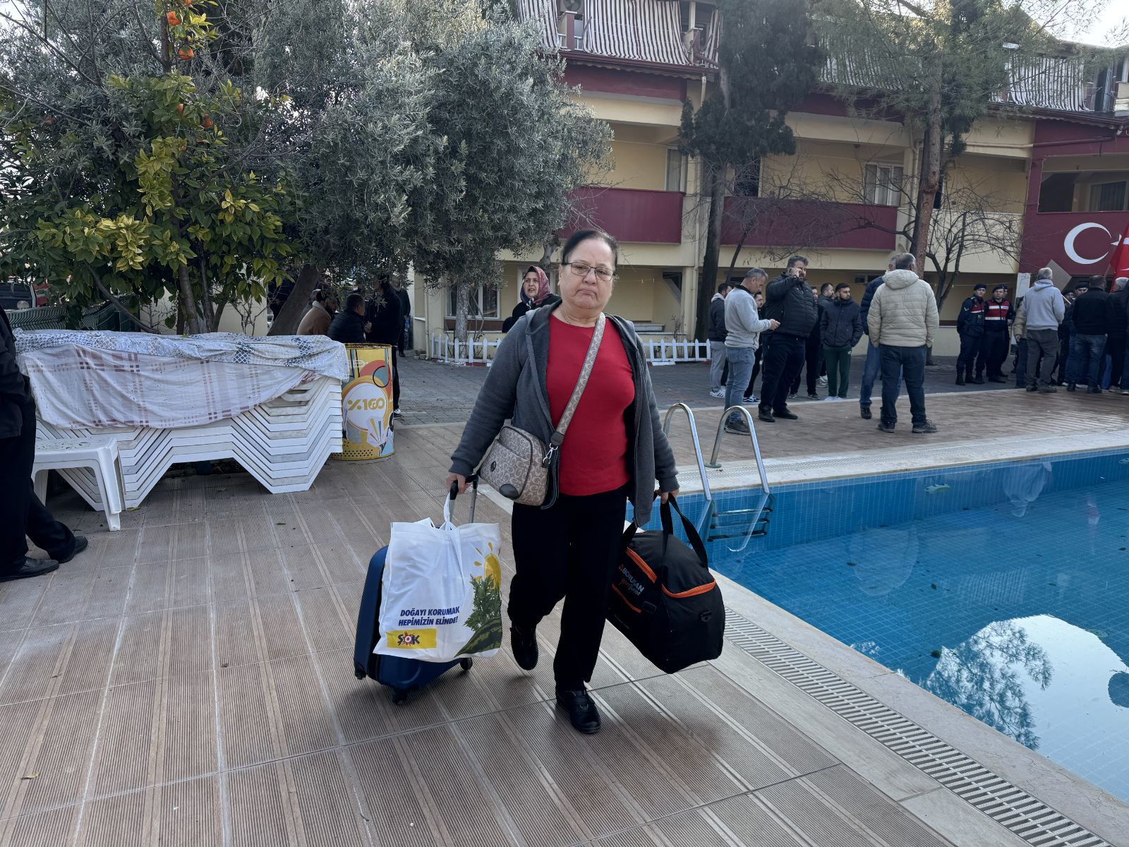 66 pansiyona mühür: Misafirler ayrılmak zorunda kaldı, arbede yaşandı