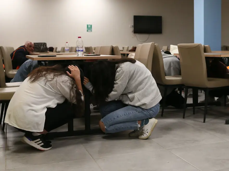 KYK yurtlarında eş zamanlı deprem tatbikatı 33