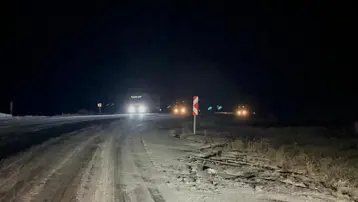 Kış yüzünü gösterdi: Tırlar Ilgar Geçidi'nde mahsur kaldı