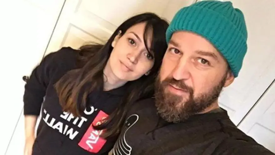 Athena grubunun gitaristi Hakan Özoğuz lenfomaya yakalandı 3