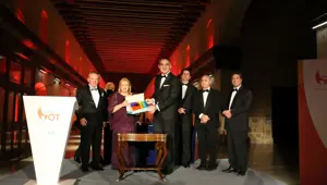 "Trip Advisor ve Booking'e karşı yerli dijital turizm platformu şart" "Trip Advisor ve Booking'e karşı yerli dijital turizm platformu şart"