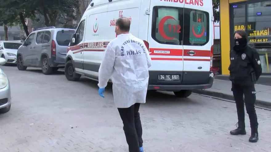 Park halindeki araçta ceset bulundu 1
