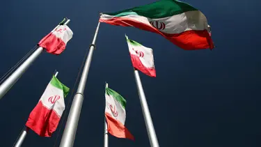 İran Savunma Bakanı'ndan Suudi Arabistan'a tehdit