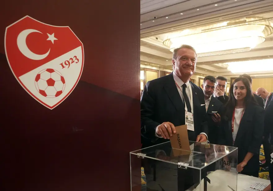TFF'nin yeni başkanı İbrahim Hacıosmanoğlu 12