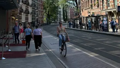 Hollandalılar para harcamıyor