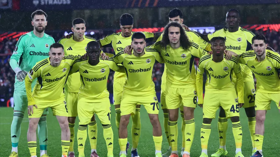 Fenerbahçe efsanesi, Trabzonspor'a transferi açıkladı. 