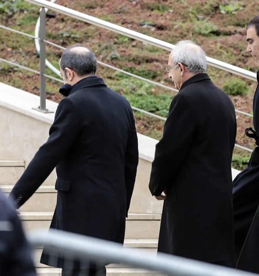 Yavuz Yılmaz son yolculuğuna uğurlandı 28 Yavuz Yılmaz son yolculuğuna uğurlandı 28