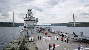 TCG Anadolu, Sarayburnu'ndan ayrıldı