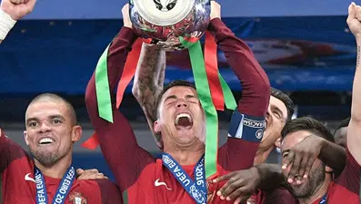 EURO 2016'da ilklerin finali!