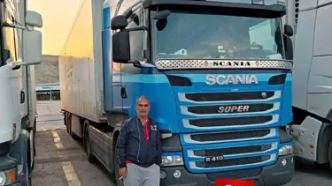 Türk TIR şoförü yardım bekliyor: 40 gündür yoğun bakımda