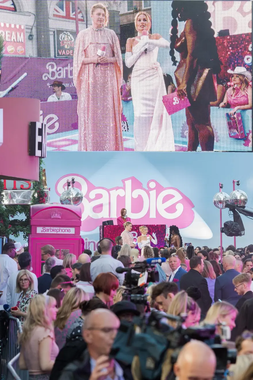 "Barbie" filmine Londra'da gösterişli Avrupa galası 7