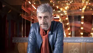 Okan Bayülgen: Influencer'ların hepsi çöp