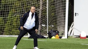 Galatasaray'da Trabzonspor maçının hazırlıkları sürüyor Galatasaray'da Trabzonspor maçının hazırlıkları sürüyor