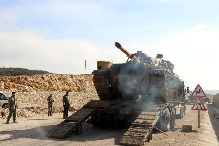 İdlib sınırına askeri sevkiyat 25