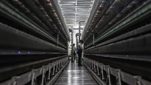 Deprem bölgesinde sanayi toparlanıyor Deprem bölgesinde sanayi toparlanıyor