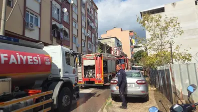 Bursa'da beş katlı apartmanda yangın