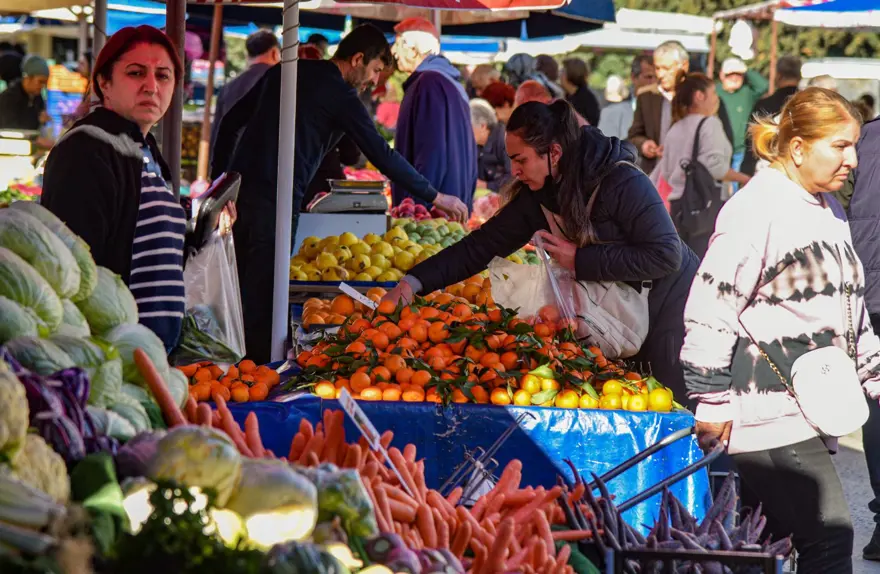 Evde yeni yıl sofrası en az 1000 lira 5 Evde yeni yıl sofrası en az 1000 lira 5