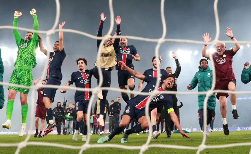 Bir yanda düğün, diğerinde yas: Şampiyonlar Ligi'nde PSG Arsenal'i devirdi, hem mutluluk hem hüzün gözyaşları aktı 2