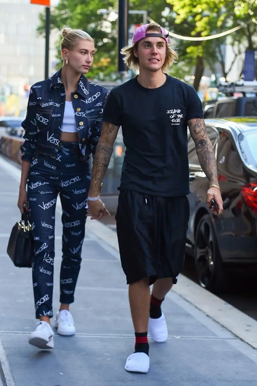 Hailey Baldwin Bieber: İnsanların görüşlerini çok takıyordum bu kötü bir alışkanlıktı 3