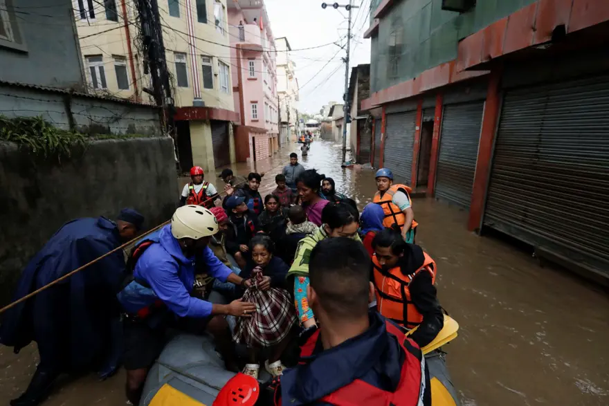 Nepal'de sel felaketi: 151 ölü, 56 kayıp 1 Nepal'de sel felaketi: 151 ölü, 56 kayıp 1
