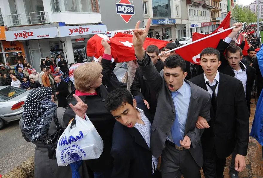 Şehide gözyaşlarıyla veda 8