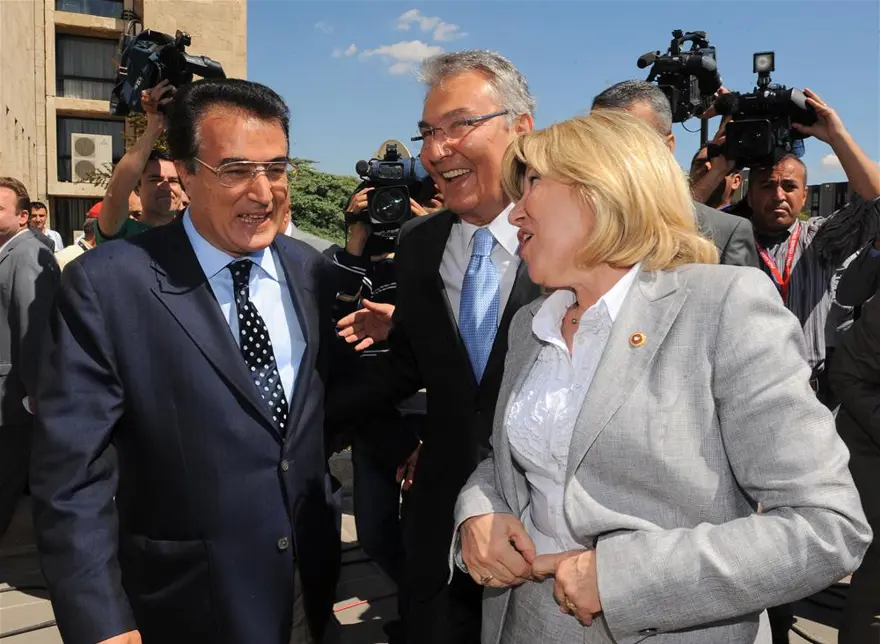 İstifadan sonra ilk kez Meclis'te 2 İstifadan sonra ilk kez Meclis'te 2