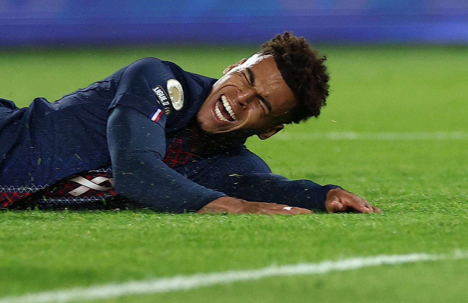 PSG'ye Bayern maçı öncesi kötü haber: Doue milli araya kadar yok